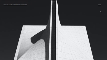 A fullscreen flexbox overlay navigation built with modern frontend techniques for responsive and reusable UI.