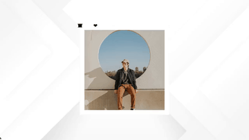 A text frame border animation rotation that built with modern frontend techniques for responsive and reusable UI.