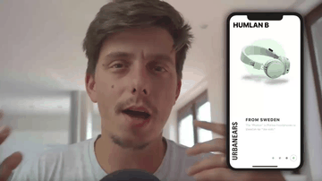 A react native headphones carousel built with modern frontend techniques for responsive and reusable UI.