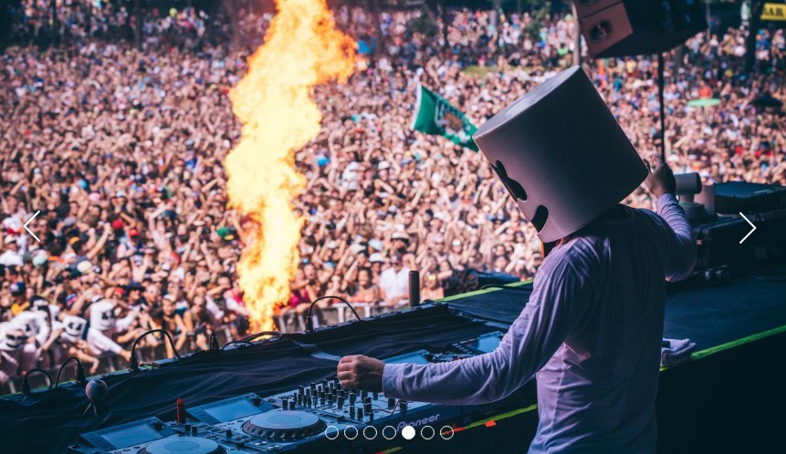 A a simple image slider component for react.js built with modern frontend techniques for responsive and reusable UI.